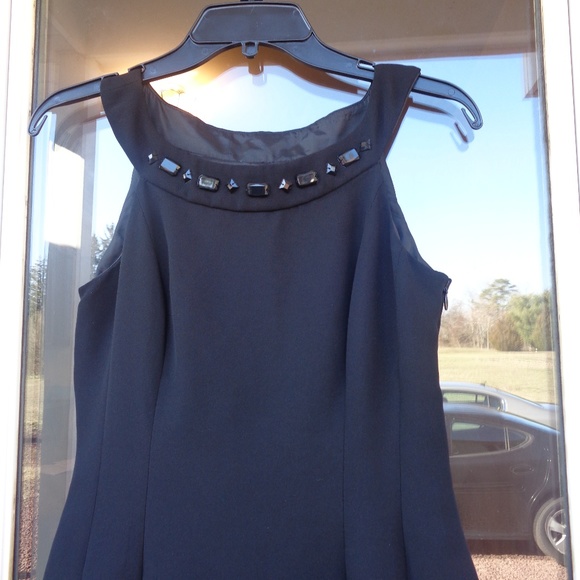 Evan Picone embellished neckline classic black dress 2 P - Picture 5 of 10